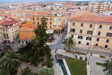 Piazza Castello panoramico - 200 mq
