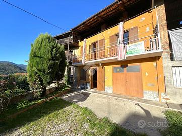 CASA SEMINDIPENDENTE A GIAVENO