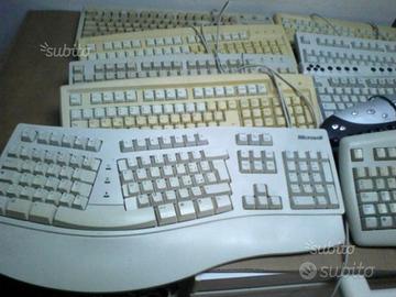 35 tastiere con attacco Ps/2