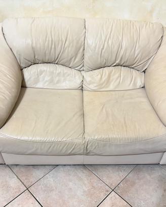 Divano ecopelle 2 posti colore beige