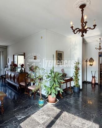 Appartamento a Milano Via staro 3 locali