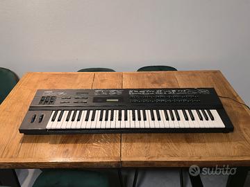 Yamaha DX7s Synth - da ricaricare voci