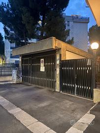 Posto Auto in Garage