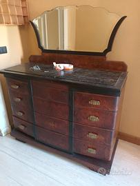 Cassettiera legno antico
