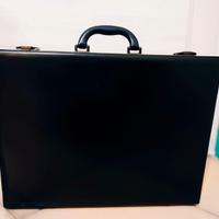 Pregiata ventiquattrore in vera pelle