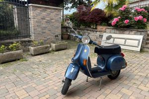 Vespa px200e