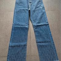 Jeans con micro brillantini