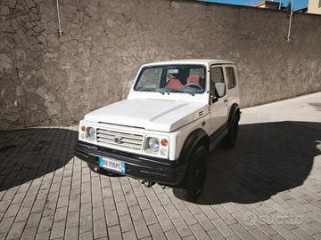 Suzuki SJ 413 Samurai 1.3i cat 4X4 De Luxe SERVO S