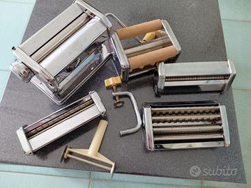 nonna papera macchina per la pasta