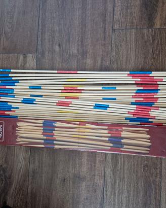 Shanghai gigante in legno