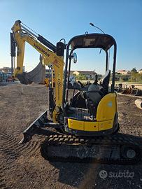 escavatore yanmar vio 23
