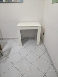 Tavolo consolle allungabile bianco lucido