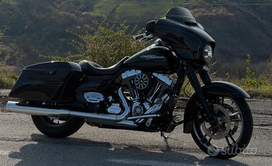 Harley davidson street glide