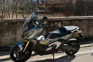 X ADV 750