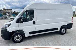 Peugeot Boxer 33 L2H2 2.2d 22.600+iva