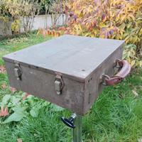 Vecchia cassetta militare U.S.A.