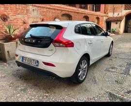 Volvo v40 (2012-2020) - 2018