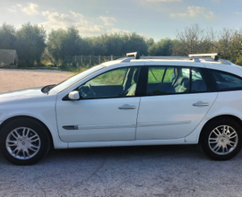 Renault Laguna sportwagon 2.0 16v GPL