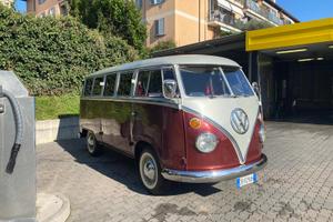 Pulmino Volkswagen T1 anno 1972