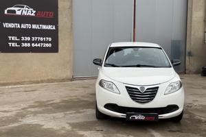 Lancia Ypsilon 1.2 69 CV 5 porte GPL Ecochic Plati