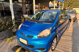 Toyota Aygo 1.0 12V VVT-i 5 porte Sol Connect