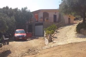Villa Agricola Panoramica a 1,5 km dal Mare tra Mo
