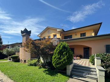 3 LOCALI A CASSANO D'ADDA