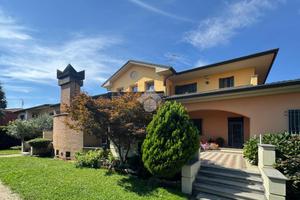 3 LOCALI A CASSANO D'ADDA