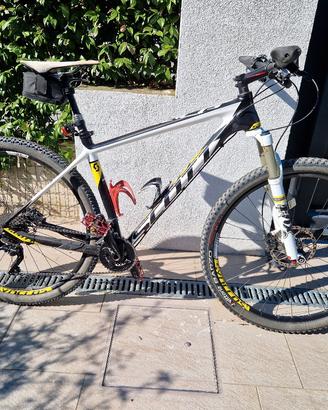 scott scale 920 carbon taglia L 29 pollici