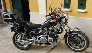 Honda CB 900 F Custom