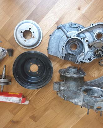 •CARTER BLOCCO MOTORE ALBERO MOTORE VESPA VNB VBB