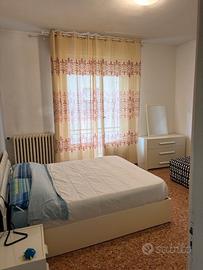 Monolocale piu' servizi zona comoda ospedale