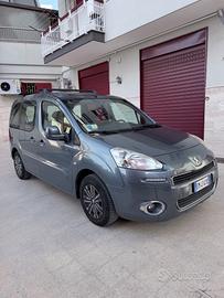 Peugeot Partner Tepee 1.6 HDi 92CV Outdoor