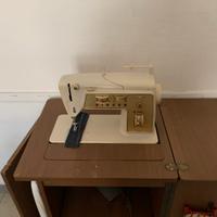 Due Macchine da Cucire  Singere D’epoca anni 70 80