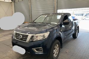 Nissan Navara 2.3 dCi 4WD King Cab Acenta