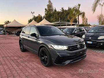 Volkswagen Tiguan 2.0 TDI 150 CV SCR DSG R-Line