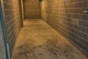 Garage doppio  con accesso protetto