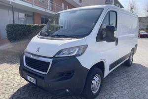 PEUGEOT Boxer 330 2.0 BlueHDi 130CV PC-TN Furgone