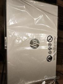 HP RYZEN 7 16GB RAM 512GB SSD