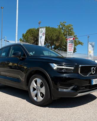 Volvo XC40 T3 Geartronic Momentum