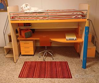 cameretta stile moderno a ponte con scrivania