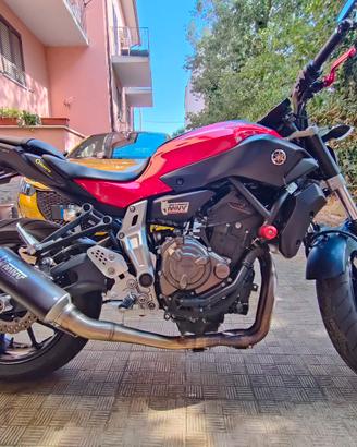 Yamaha mt07 Patente A2 