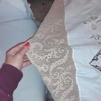 Coperta ricamata a mano