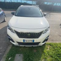 Peugeot 3008 del 2019 con 124000 km