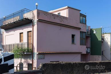 Casa indipendente - Riposto