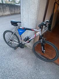 Bici mountainbike