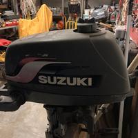 MOTORE NAUTICO fuoribordo SUZUKI DT4 usato buono