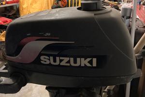 MOTORE NAUTICO fuoribordo SUZUKI DT4 usato buono