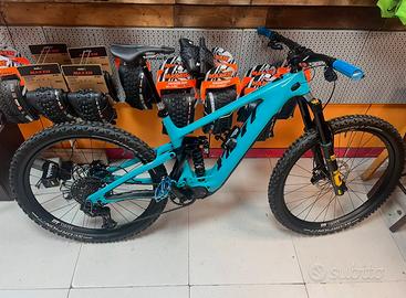 Yeti 160E Carbon e-MTB top di gamma