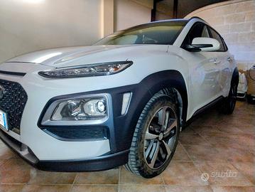 Hyundai Kona 1000 benzina 120CV